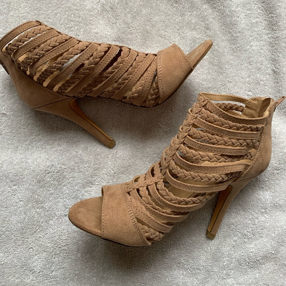 Lauren Conrad Heels Size 7 Tan Like New Spumoni - Picture 5 of 7